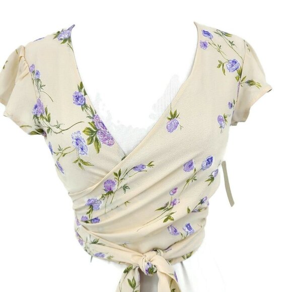 New Flynn Skye That's A Wrap Crop Top Womens S Lavender Skye Short Sleeve Rayon - Picture 3 of 8